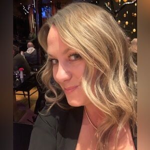 Meet your Posher, Lisa